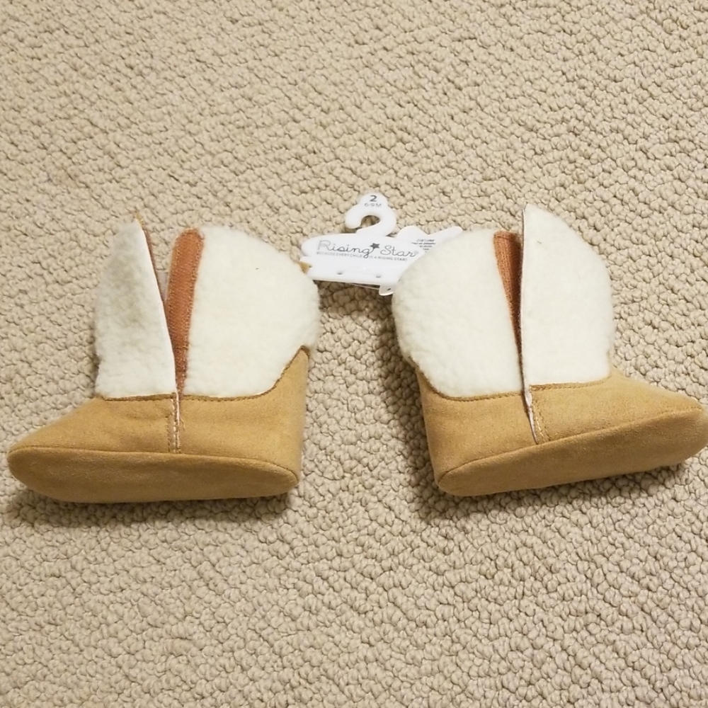 Cute Baby Boots 👢 - Picture 2 of 4